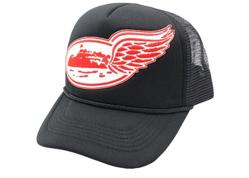 Corteiz Alcatraz Wing Trucker Hat Black/Red/White