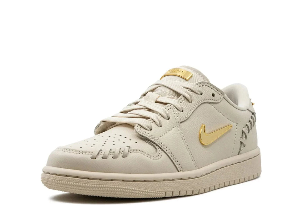 Jordan 1 Low Method of Make Legend Light Brown (Women's)