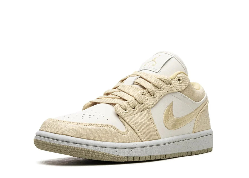 Jordan 1 Low SE Team Gold (Women's)