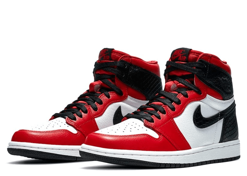 Jordan 1 Retro High Satin Snake Chicago (W)