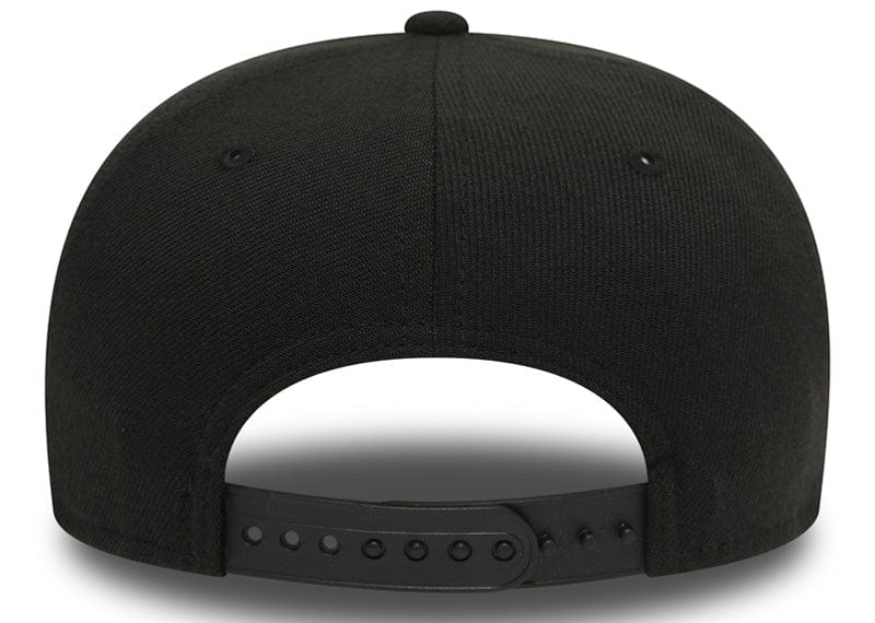 New Era LA Lakers Black 9FIFTY Stretch Snap Cap