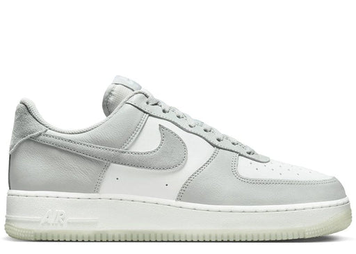 Nike Air Force 1 '07 Light Silver Pumice