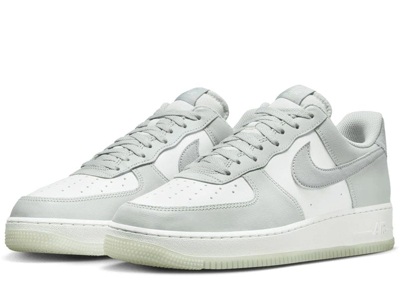 Nike Air Force 1 '07 Light Silver Pumice