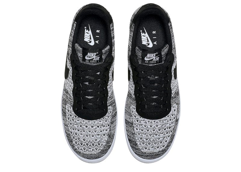 Nike Air Force 1 Flyknit 2 Black Pure Platinum