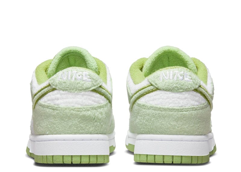 Nike Dunk Low SE Fleece Pack Honeydew (W)