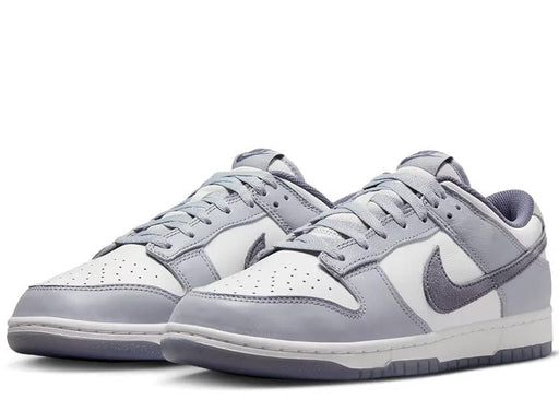 Nike Dunk Low SE Light Carbon