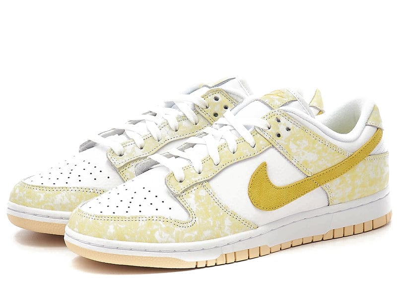 Nike Dunk Low Yellow Strike (W)