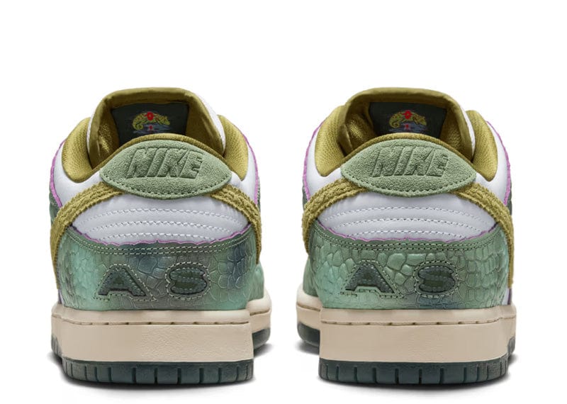 Nike SB Dunk Low Alexis Sablone Chameleon