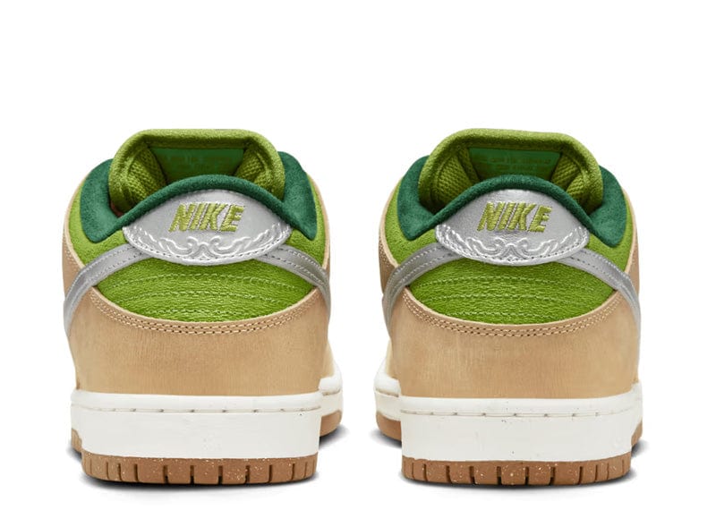 Nike SB Dunk Low Escargot