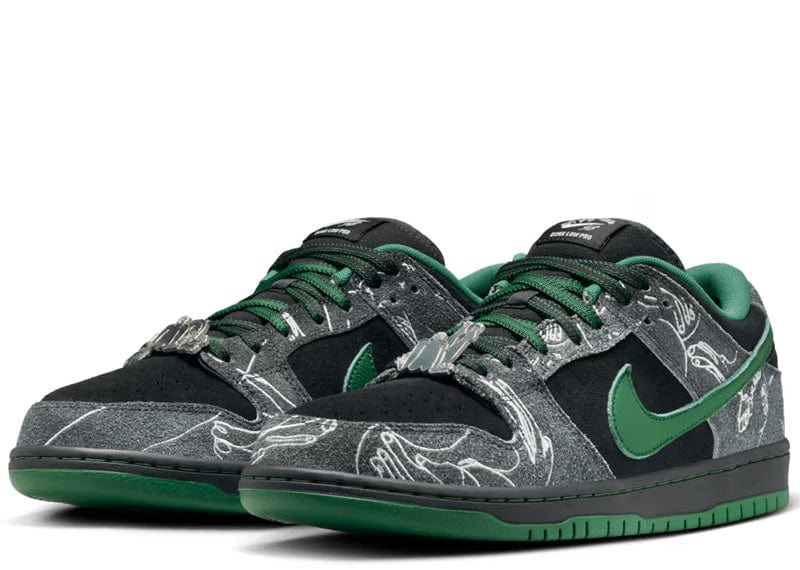 Nike SB Dunk Low There Skateboards